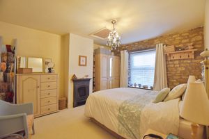 Photo 21- click for photo gallery